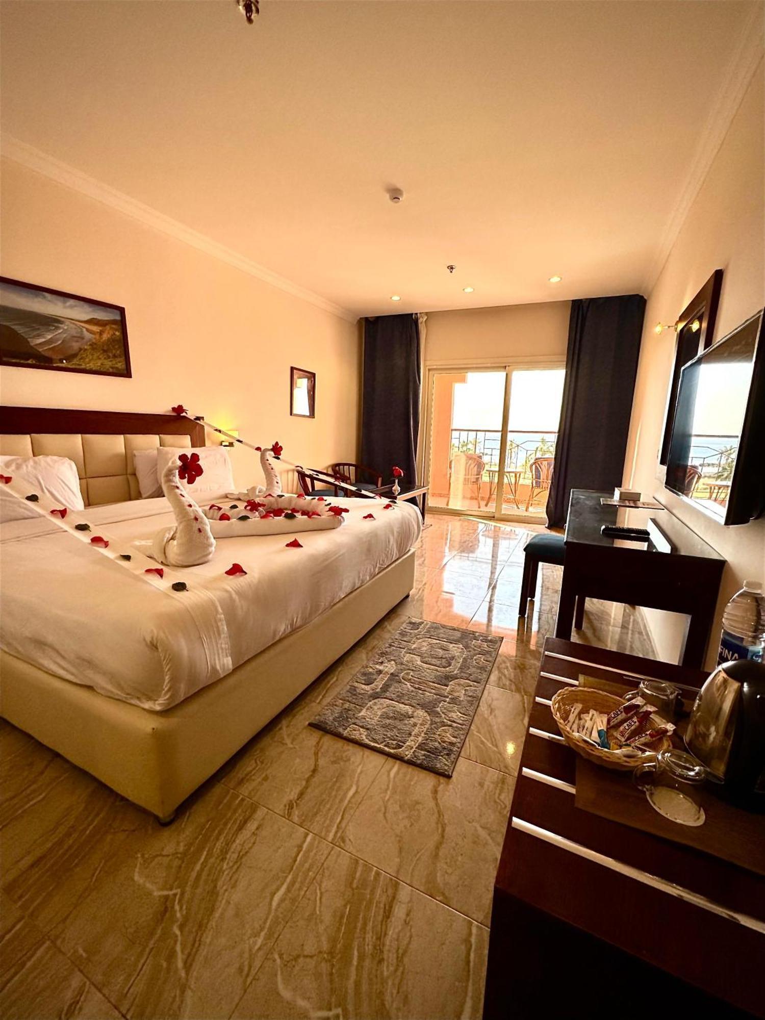Dome Marina Hotel & Resort Ain Sokhna 아인 수크나 외부 사진